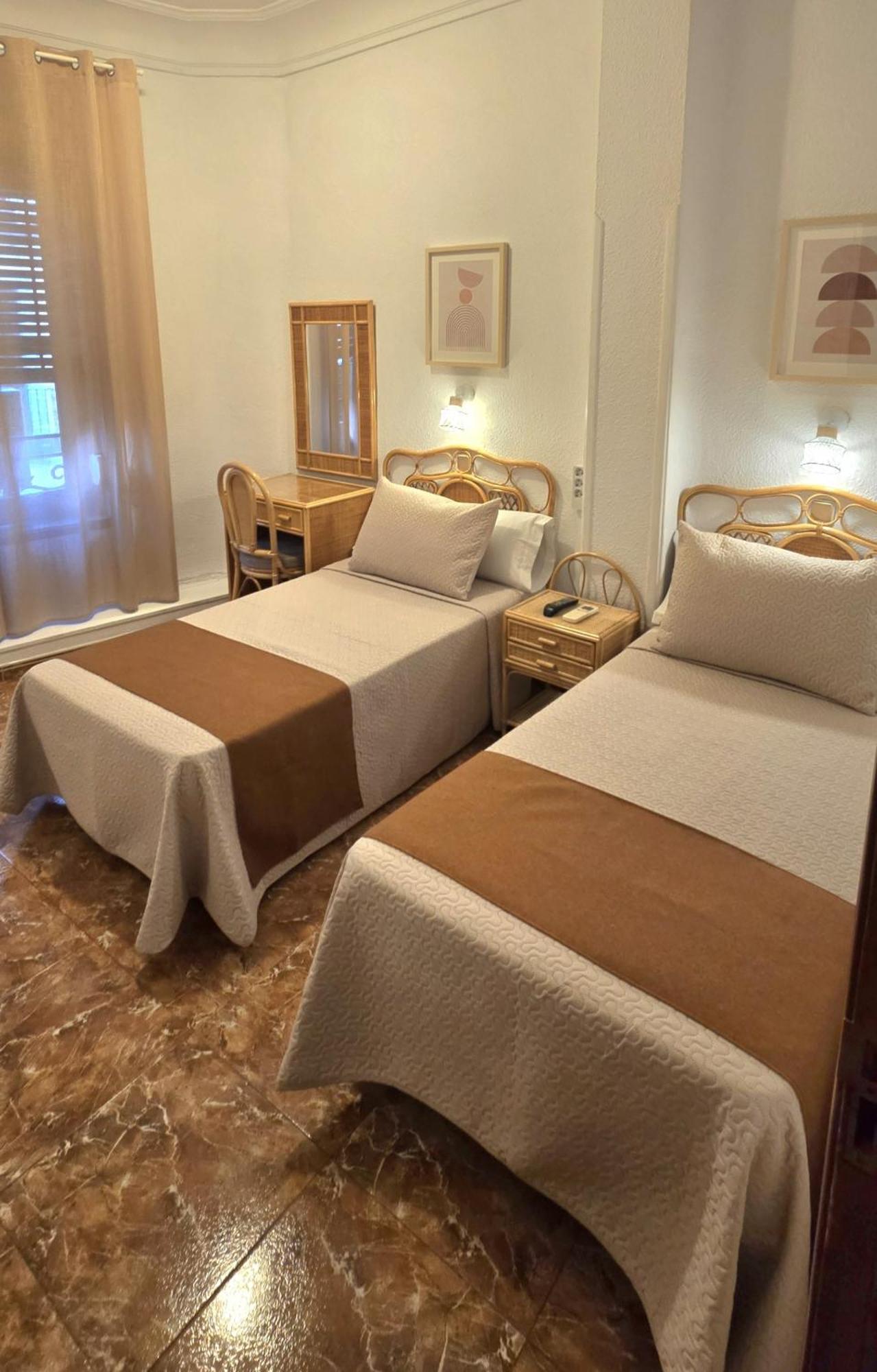Hostal Prada Мадрид Екстер'єр фото