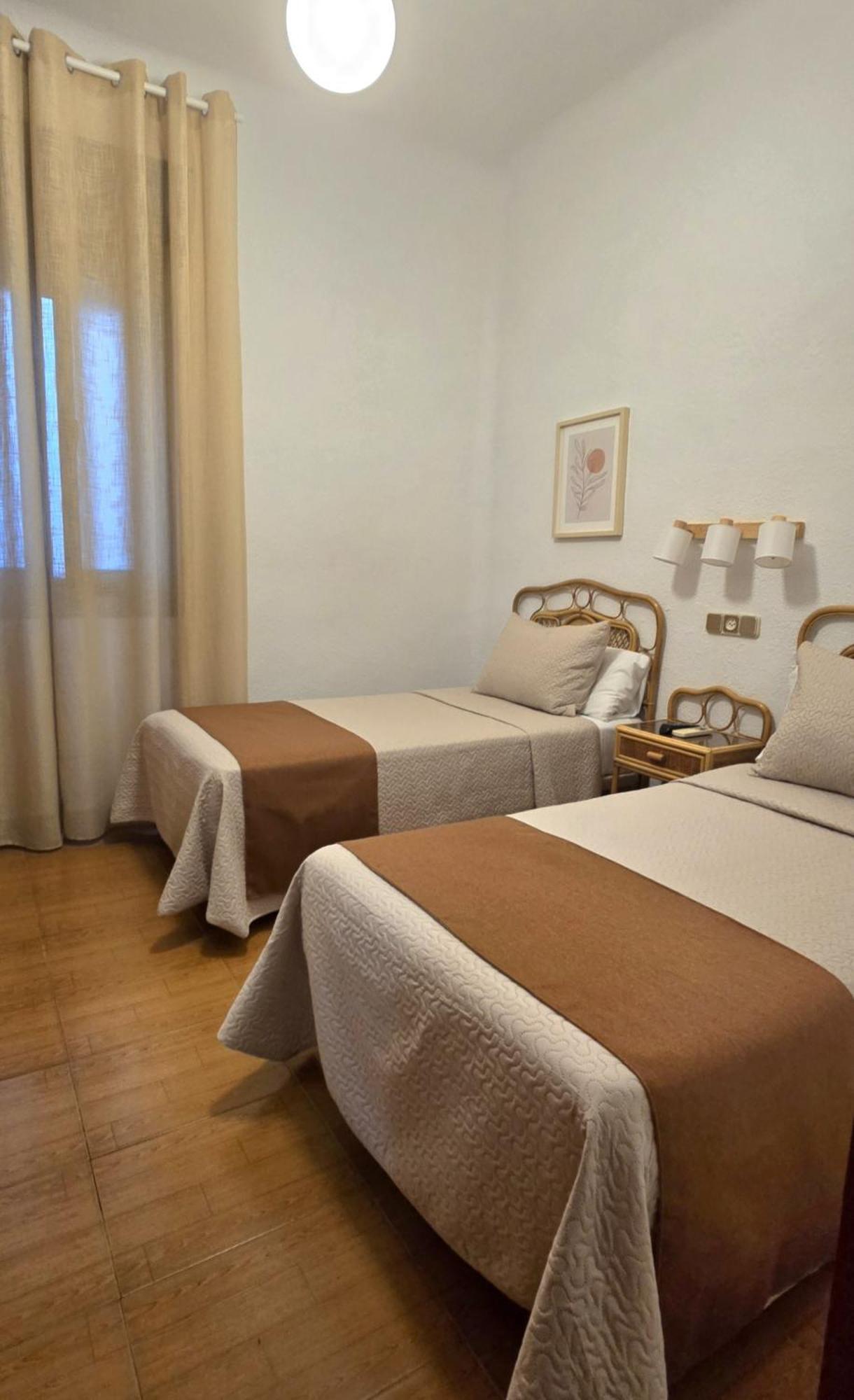 Hostal Prada Мадрид Екстер'єр фото
